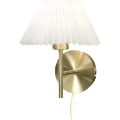 Aneta Lighting seinävalaisin Ester mattamessinki