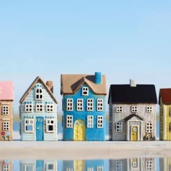 IB Laursen talolyhty Nyhavn keltainen ovi