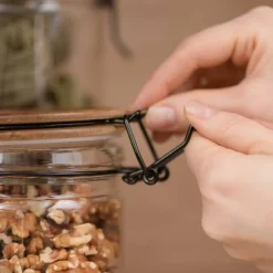 Maku säilytyspurkki patenttikannella 0,9L
