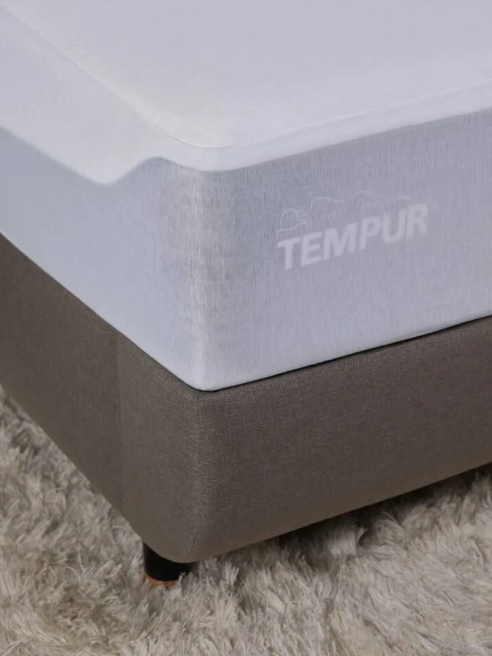 TEMPUR 80x210x31 cm muotoonommeltu suojalakana Cooling TENCE