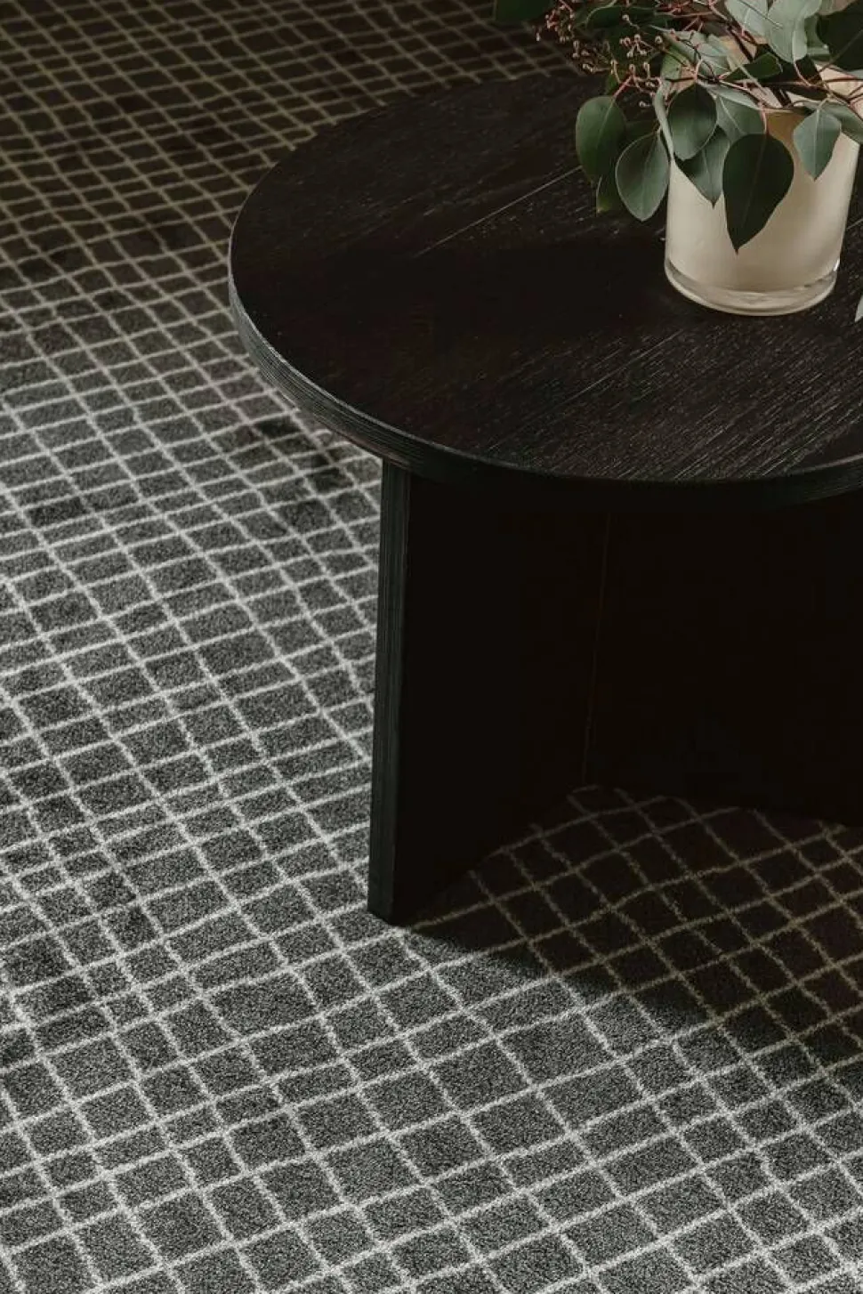 VM-Carpet Aari 12 antrasiitti, kantti 5450, 160*230 cm