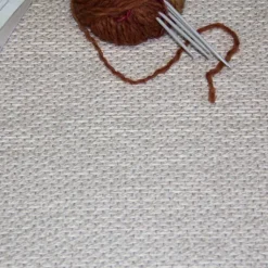 VM-Carpet Aho 72 beige, kapea pellavakantti 80*300 cm
