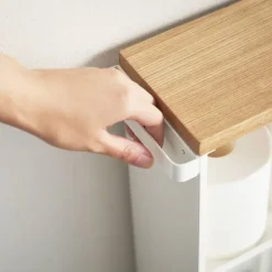 Yamazaki kapea hyllykkö pyörillä Tower valkoinen