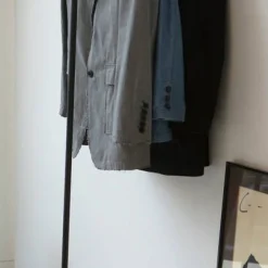 Yamazaki Vaateteline Tower Slim musta
